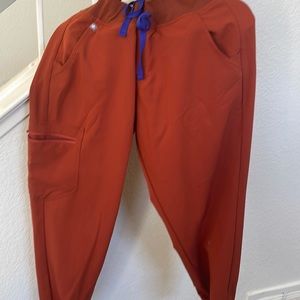 COPY - Figs scrub bottom